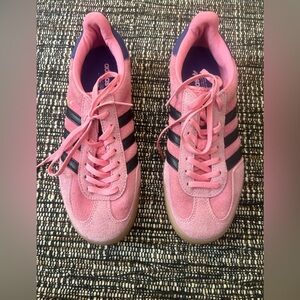 Adidas Gazelle bliss pink purple (Women’s 8-8.5 equivalent!)
